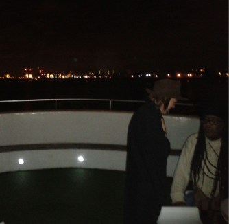 des on the water 17 crop